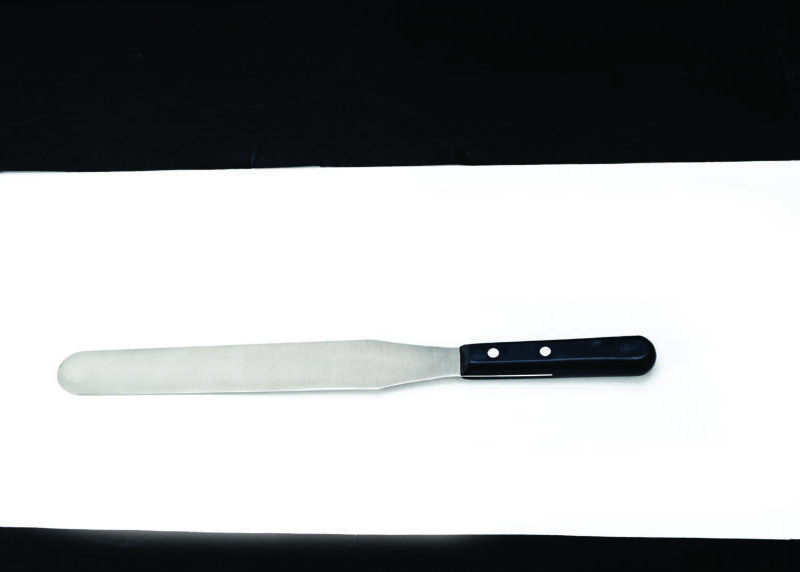 PE 08 — LÜKS SPATUL 15 cm