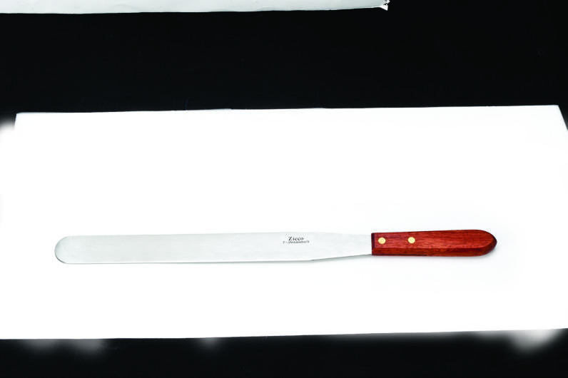 TY 177 G — PASTA SPATUL 30,5 cm