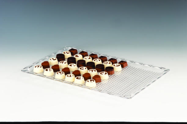 ZCP 229 / 1 — POLYCARBONAT ÇİKOLATA TEŞHİR TEPSİ 25 x 40 cm 146