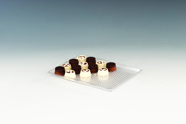 ZCP 252 — POLYCARBONAT ÇİKOLATA TEŞHİR TEPSİ 17,5 x 23,5 cm
