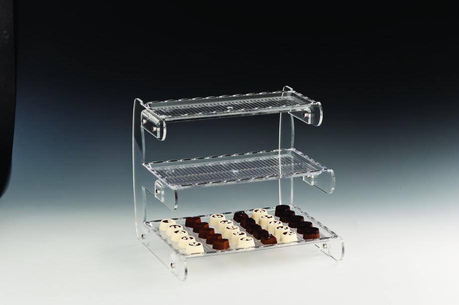 ZCP 309 — POLYCARBONAT TEPSİLİ TEŞHİR STANDI 32 x 30 x H: 29 cm