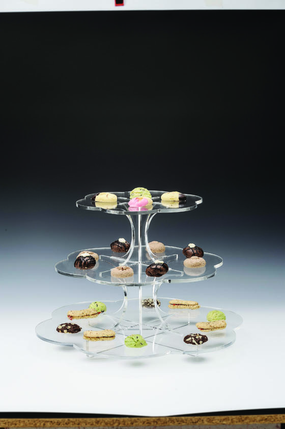 ZCP 650 — 3 KATLI PAPATYA MODEL AKRİLİK TEŞHİR STANDI Ø 49, 39, 29  x H: 34 cm