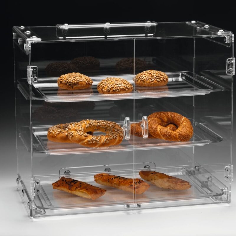 ZCP 429 — POLYCARBONAT TEPSİLİ TEŞHİR STANDI 57 x 38 x H: 50 cm