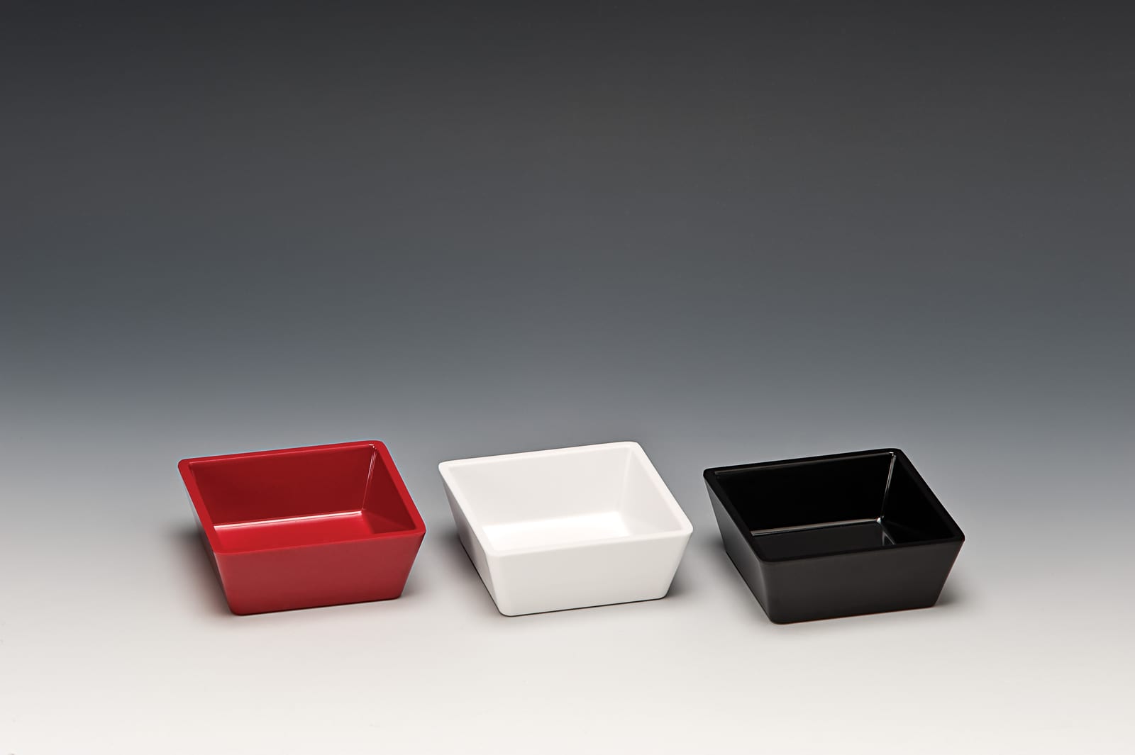 K 6006 — MİNİ TEŞHİR - 9 x 9 x H: 3,5 cm