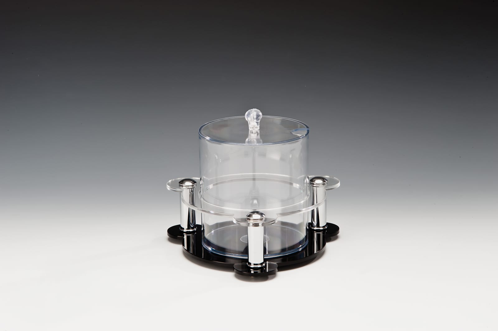 ZCP 130-M — POLYCARBONAT SOSLUK REÇELLİK STANDI / 2.1 LİTRE 25 x 25 x H: 18 cm