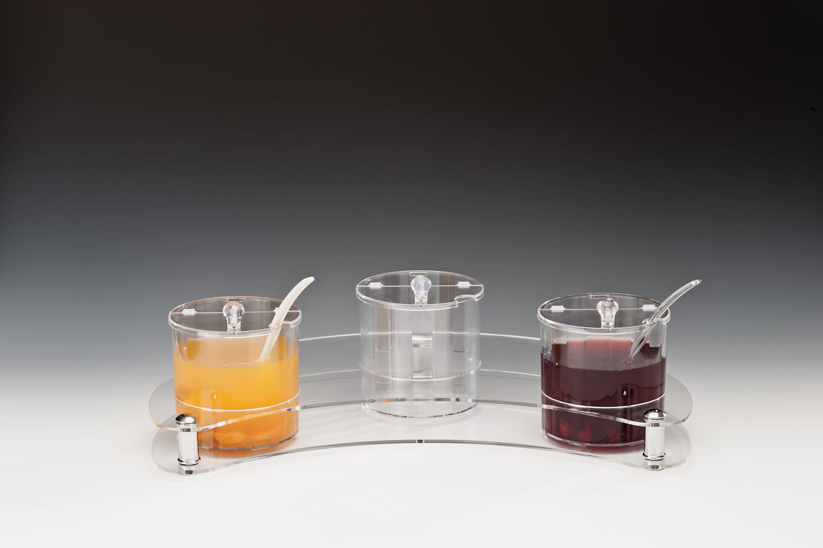 ZCP 209 — POLYCARBONAT SOSLUK REÇELLİK STANDI / 1.5 LİTRE 37 x 60 x H: 15 cm