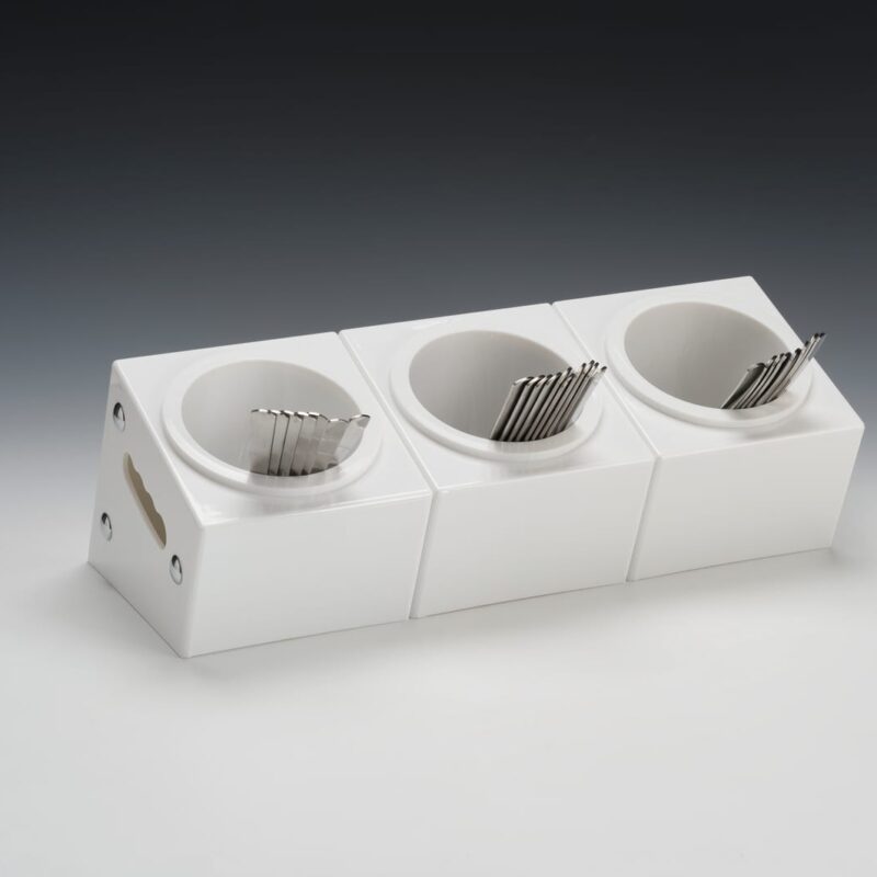 ZCP 390 — POLYCARBONAT ÇATAL, KAŞIK STANDI 48 x 18 x H: 18 cm