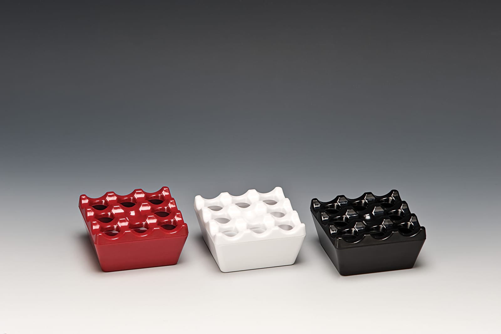 K 2012 — MELAMİN KÜLLÜK - 9 x 9 x H: 4,5 cm