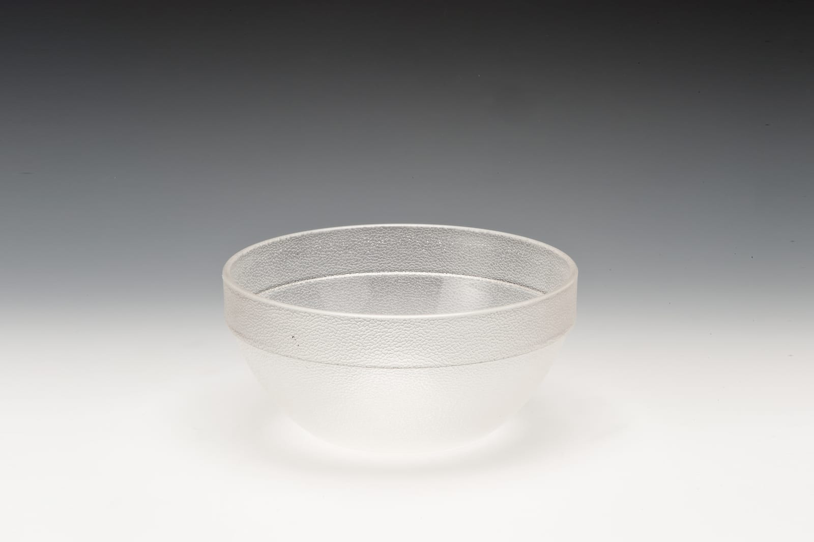 ZCP 048 — POLYCARBONAT KASE Ø 23 cm