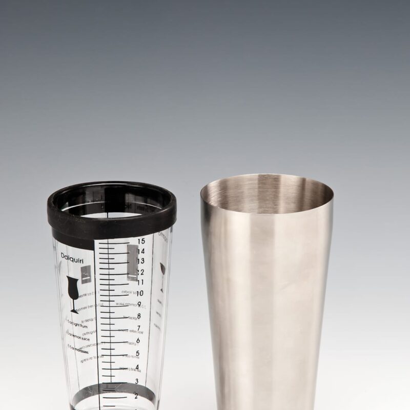 1021 — BOSTON SHAKER 700 cl